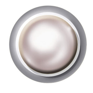WHITE PEARL (SILVER EAR STUDS)